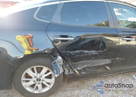 2018 Kia Optima Lx from USA, damaged, VIN 5XXGT4L34JG218185